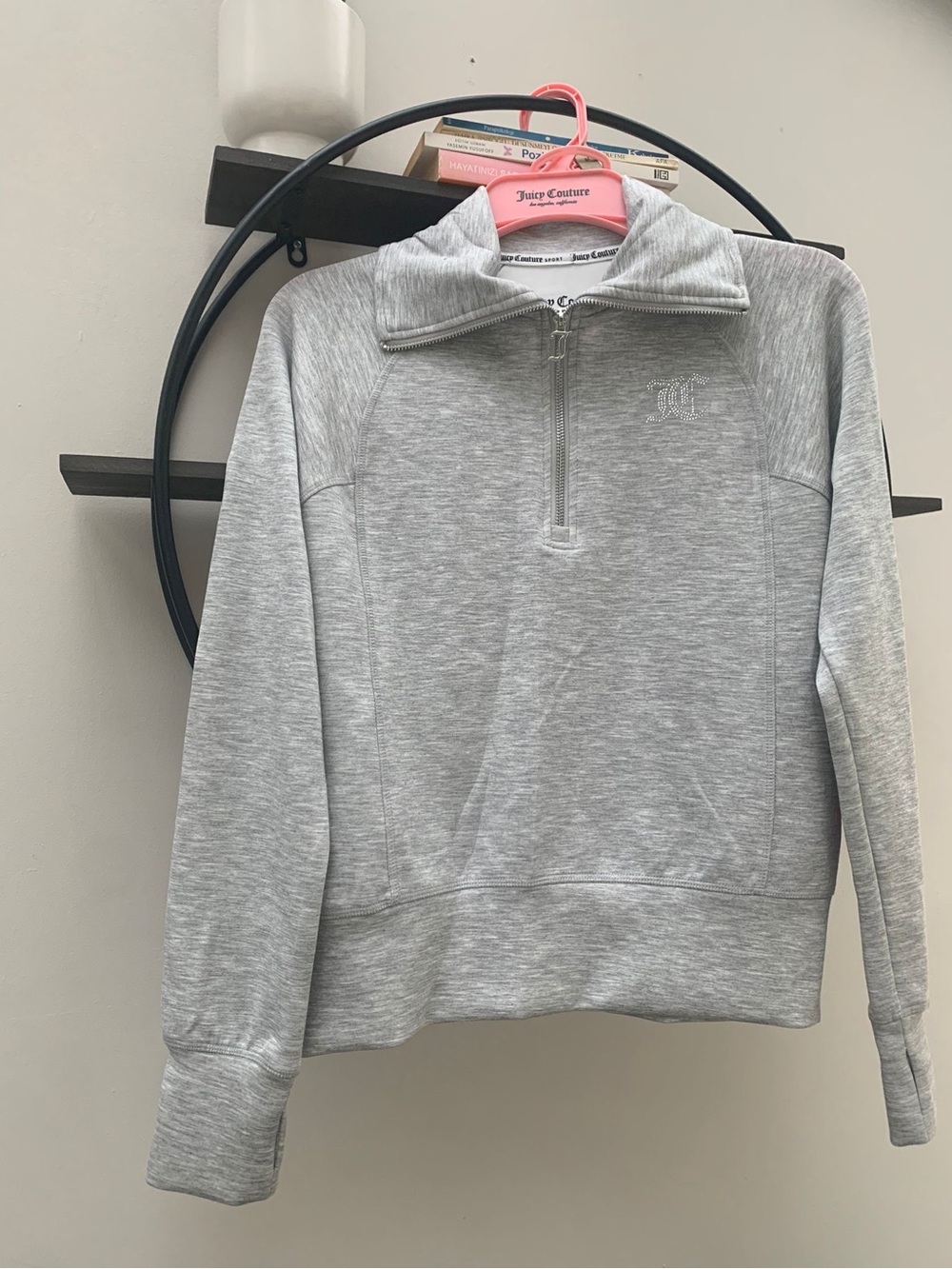 Juicy Couture Women’s Gray Cozy Sweatshirt &Shorts Set - Picture 3 of 5